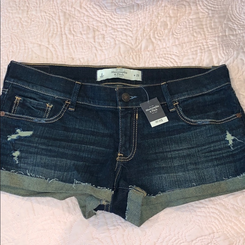 NEW with Tags Abercrombie & Fitch Jean shorts